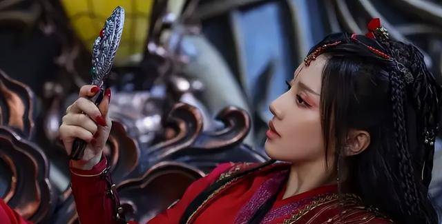 王旭润在《芙蓉房》中的演技备受关注,尽管他在剧