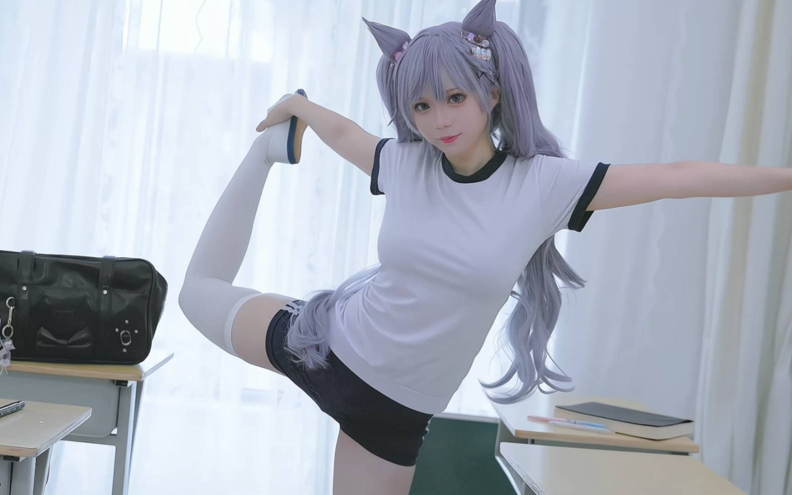 为了展示身材或吸引眼球,而是为了更好地服务于运动员的比赛和训练