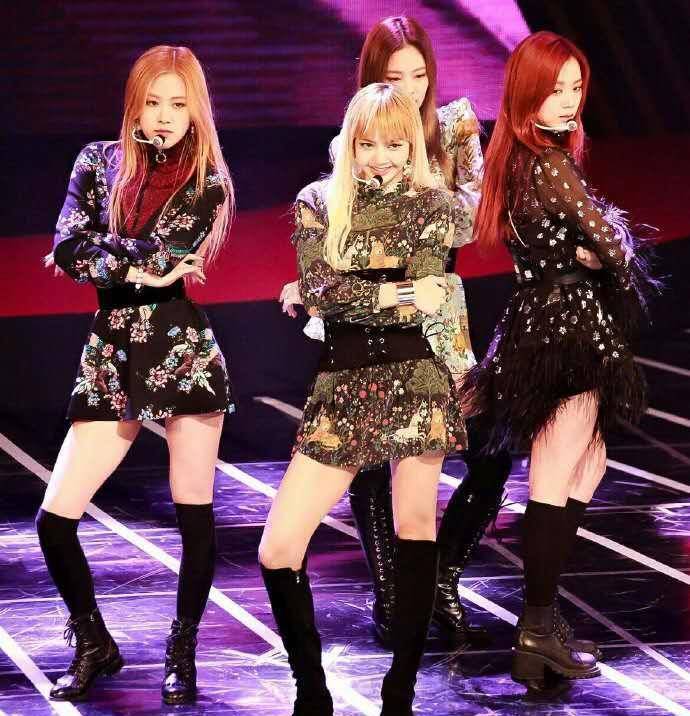 jennie代言乐天产品,粉丝狂喊买买买,却遭到网友抵制_组合_因为_lisa