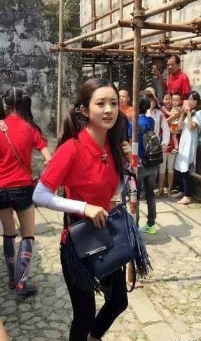 原创从饭店服务员到顶流大女主赵丽颖是如何一路逆袭的