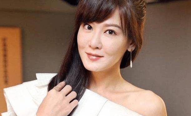 多年饰演不少作品,没有任何名气,结婚后退出大屏幕_明星_时候_邱琦雯