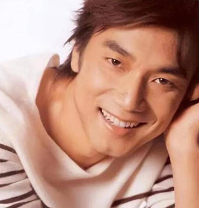 林依轮凭着两段婚姻成为千万富豪:前妻助他成名,现任给他财富_黄琏