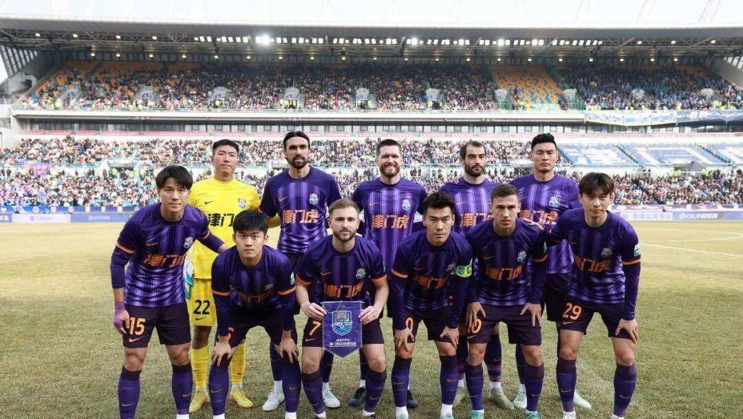 那个赛季后半段,金门虎也踢了一场令人失望的比赛,广州队对阵全华班