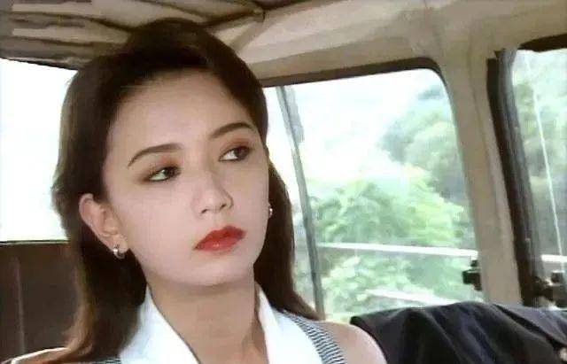 56岁的曾华倩经历三段感情,都以失败告终,真的都是男人的问题?