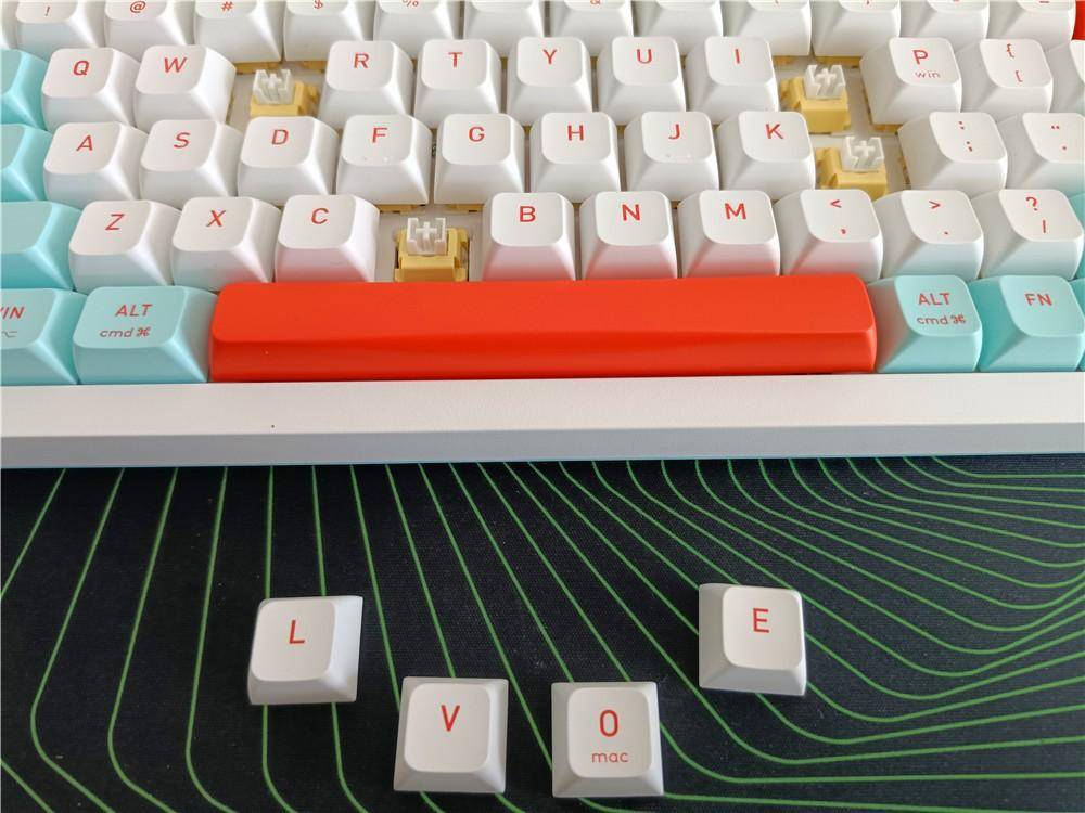 双飞燕飞飞三模无线机械键盘探索高效工作与极致美学