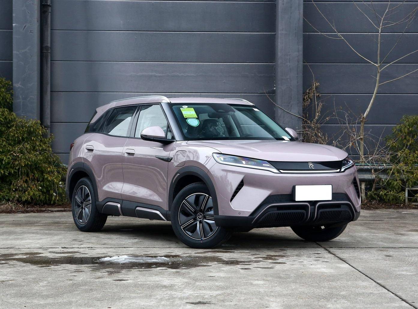 比亚迪全新纯电suv3月内上市,外观个性时尚,起售价或低于10万?