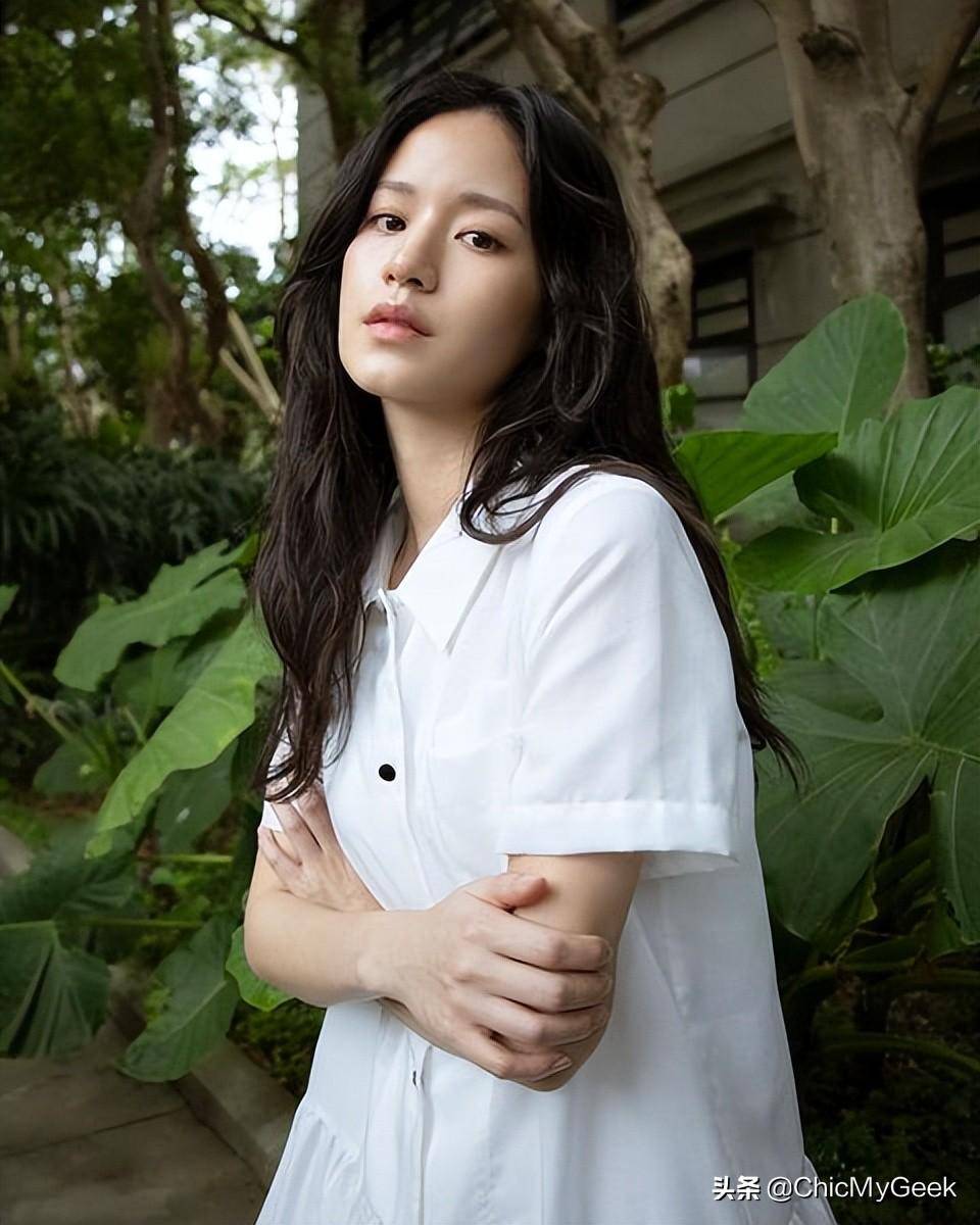 她曾是陈妍希身边不起眼的素人伴娘,如今成奥斯卡获奖演员_袁子芸