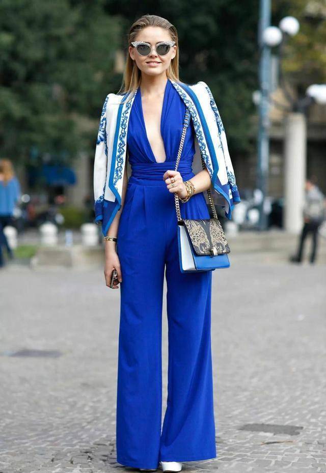 给梨型女生的"穿搭"小技巧,让你远离腿粗屁股大,照着穿准没错_身材_下