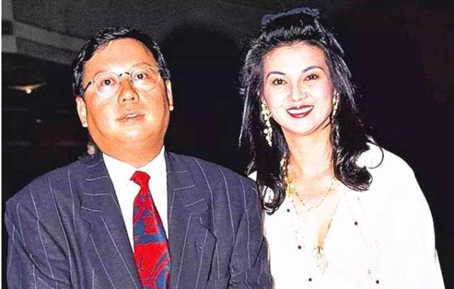 丈夫爱上王祖贤,婆婆霸气给4亿离婚费,如今怎样了_谢玲玲_林建岳_珠宝