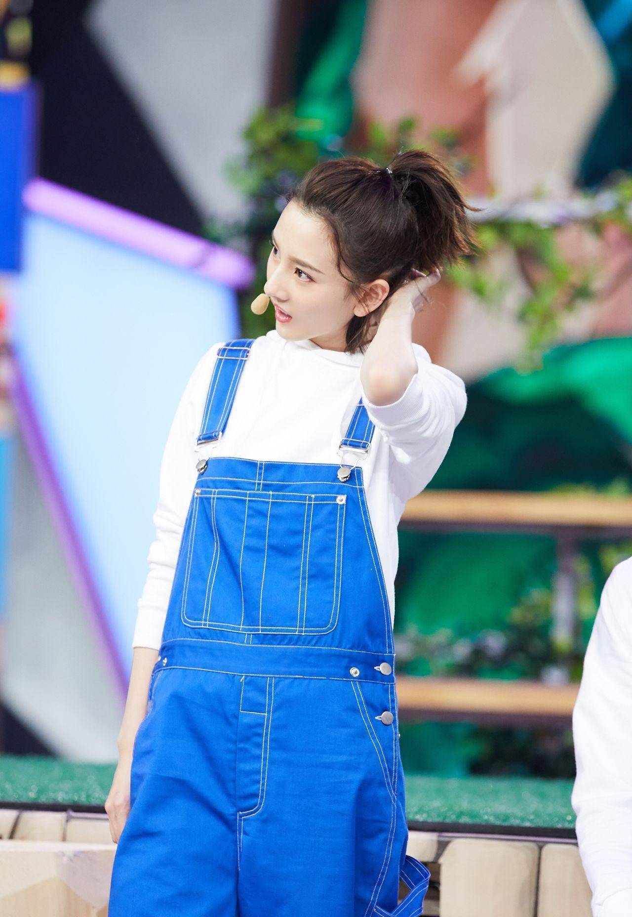 原创宋祖儿快乐大本营活动照忒好看比日常还要实用耐学