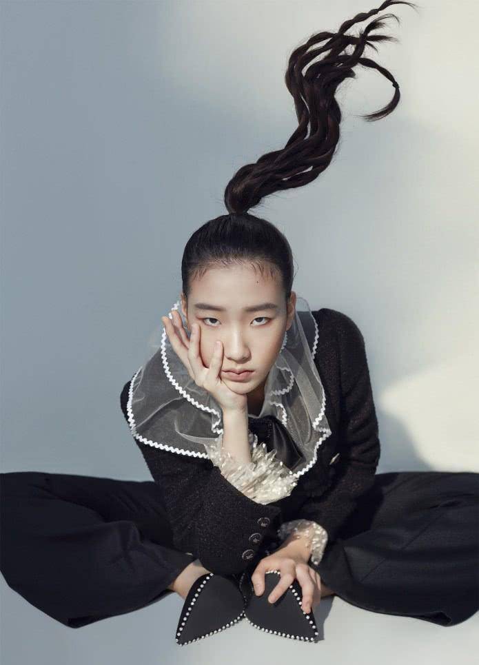 原创小s女儿正式出道许曦文官宣代言照和母亲相似度达999