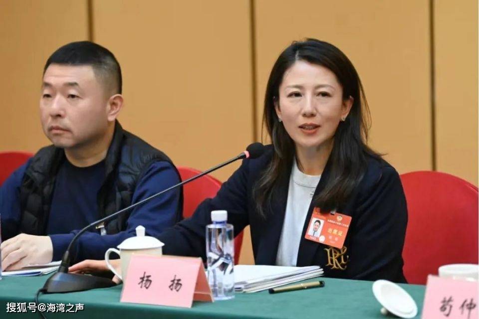 热点课间10分钟能否改为半小时