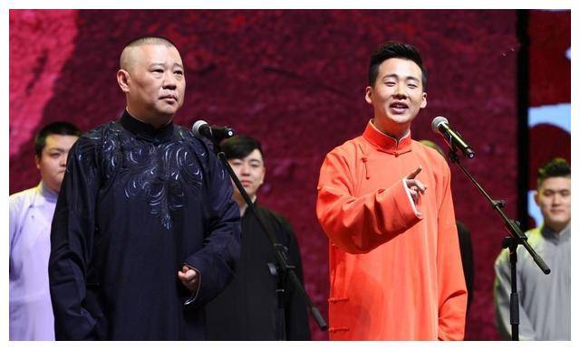 郭麒麟越来越像郭德纲了,但却不及相声水平._岳云鹏_控制_体质