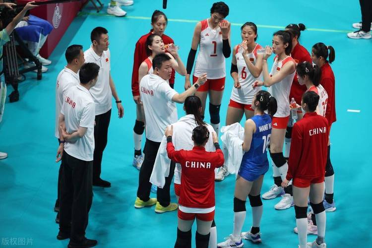 遭多人夹击处境尴尬中国女排接应或将成奥运出局第一人