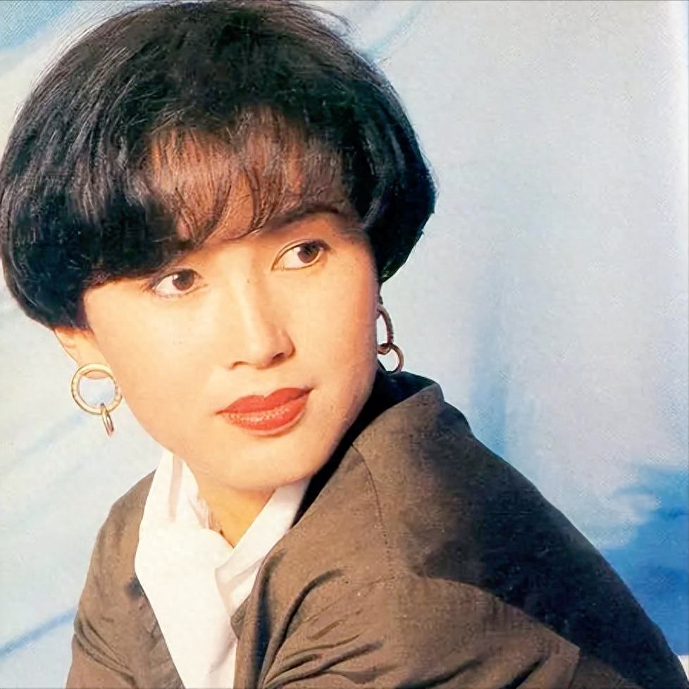 亚视一姐28年感情沦陷61岁独自颓废细节令人心痛