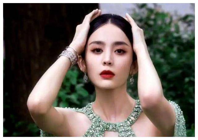 古力娜扎决定专心事业言明放话要打破恋爱脑全速向前