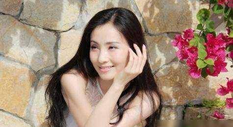 陶虹23年前旧照片流出当看到真容后网友难怪徐峥不晒她