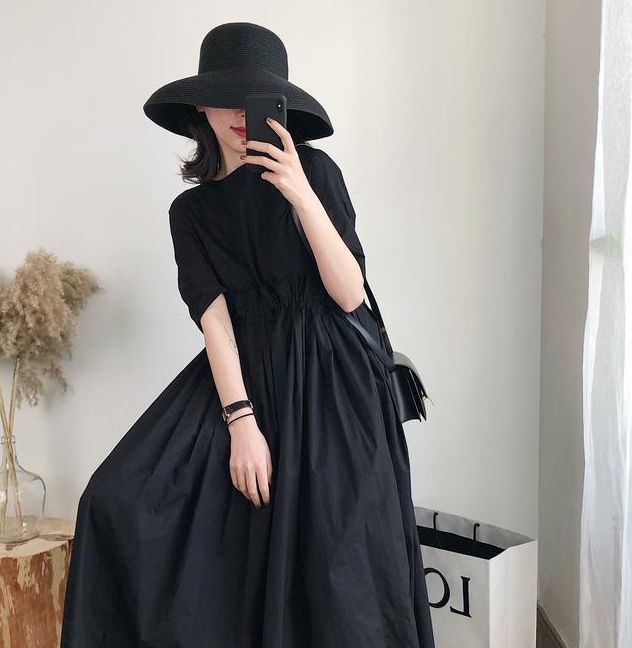 原创夏日炎炎来件冷淡风连衣裙降降温