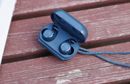 蓝牙耳机潜水时可以用吗?适合潜水的四大游泳耳机分享