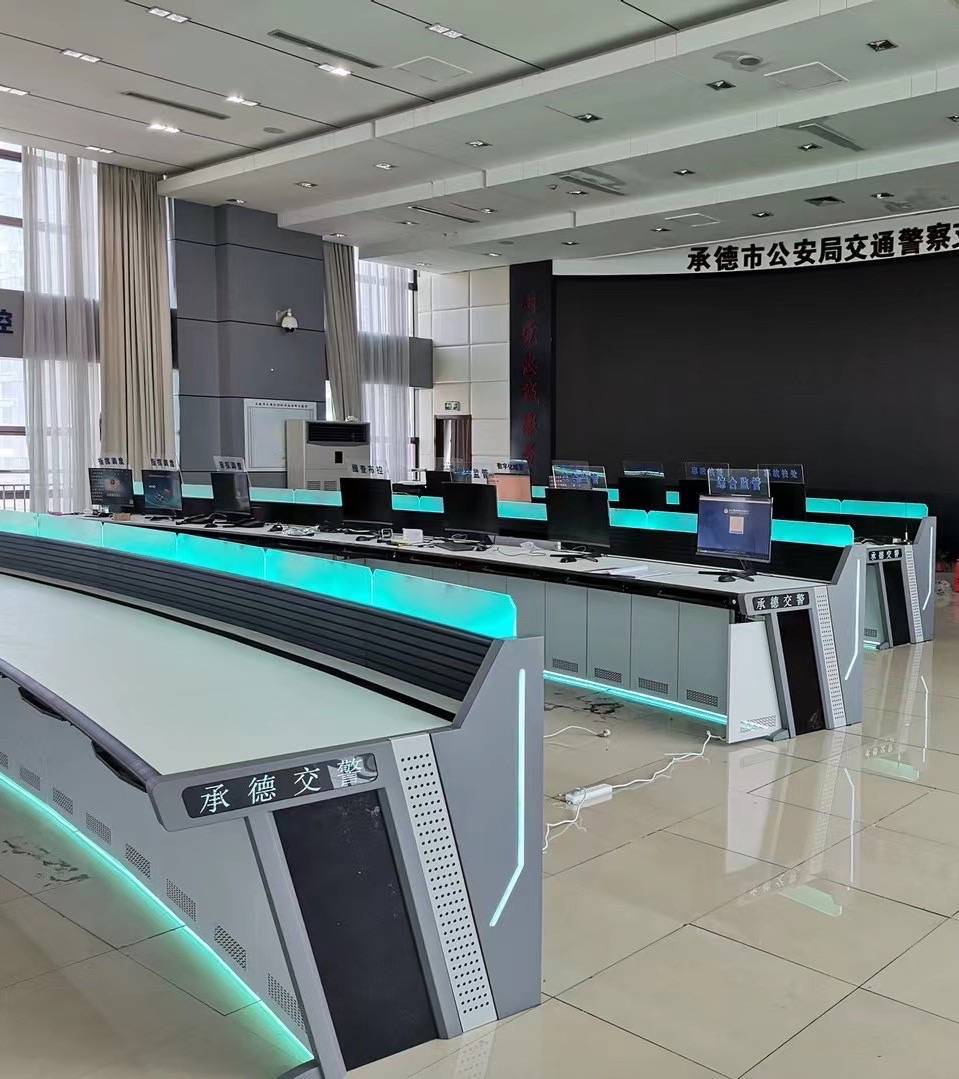 工业控制台设计的安全标准与操作规范