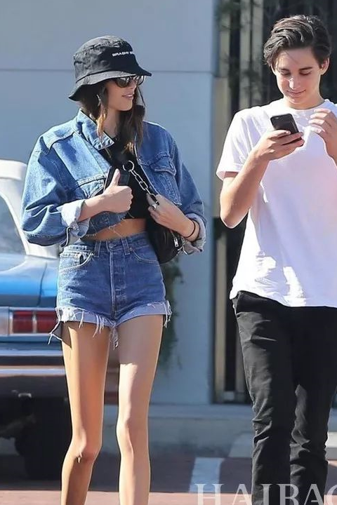 原创短裤平底鞋小个子也能美一个夏天的时髦公式