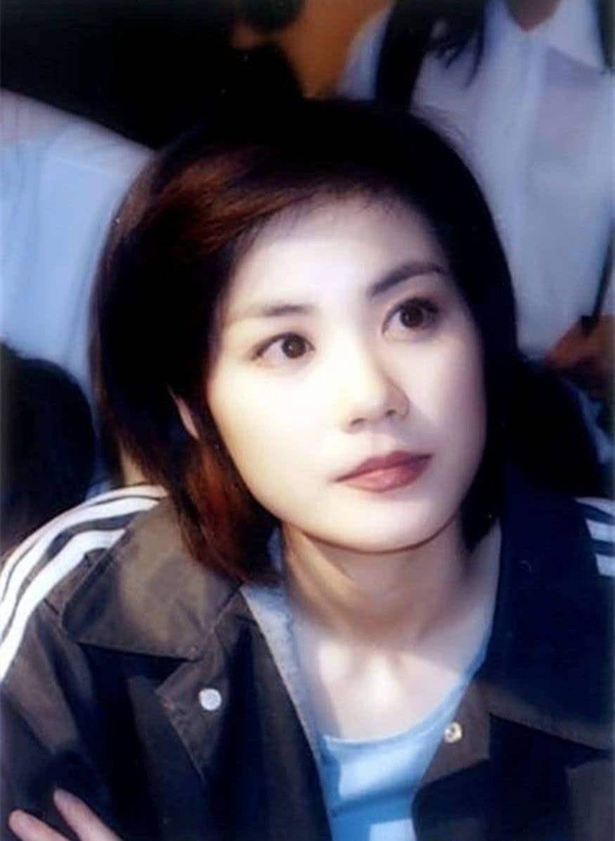 原创只因29年前的一句口头承诺窦唯再也没唱过黑豹时期的任何歌曲