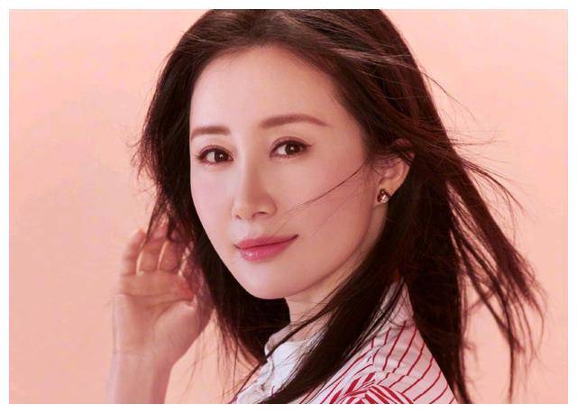 舒畅穿出惊艳魅力中国美人最擅长中式风