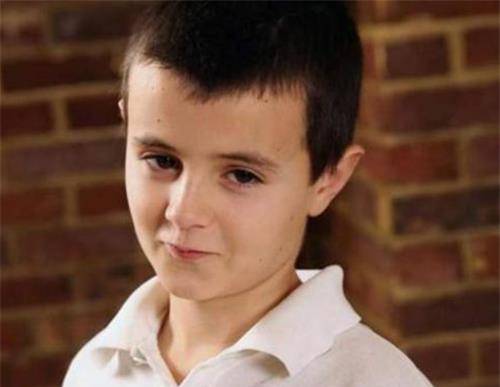 艾尔菲·帕顿_孩子_女婴