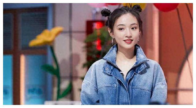 吴倩表现前后反差大人格分裂引起群嘲原因揭秘