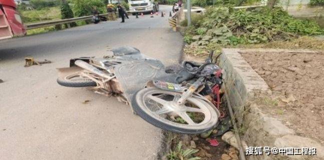 原创重庆綦江永城1022交通事故详情披露造成1人死亡2车受损