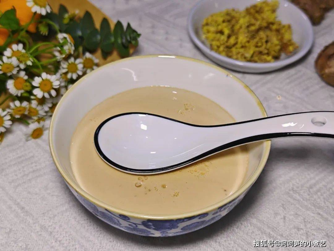 原创初春寒冷手把手教你做红糖姜撞奶配方诀窍都在这一次就能成功