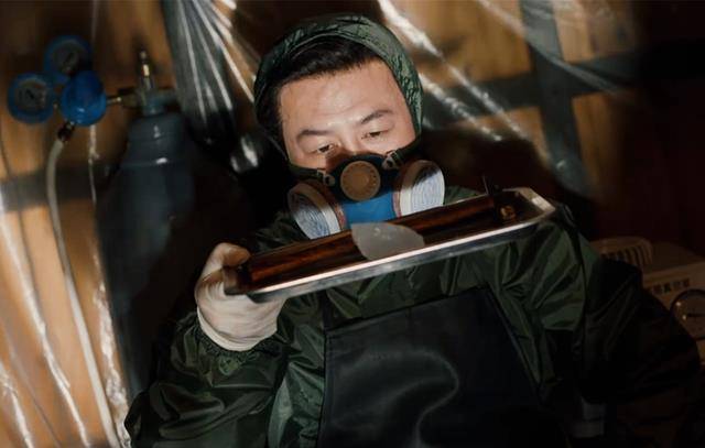 猎冰黄宗伟防备中叔带走阿龙是他对中叔最狠的算计