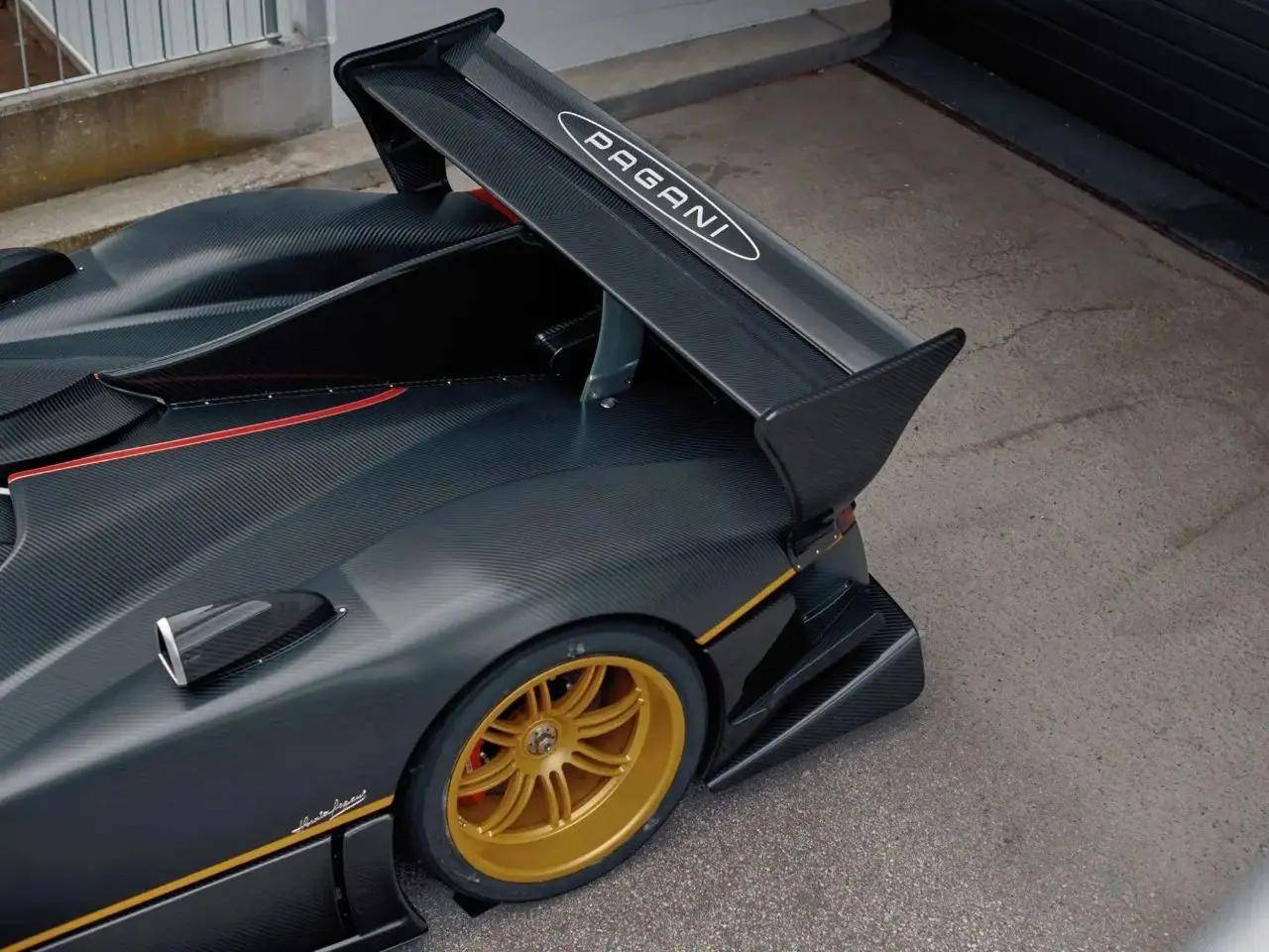 十分之一稀有的帕加尼zonda r_搜狐汽车_搜狐网