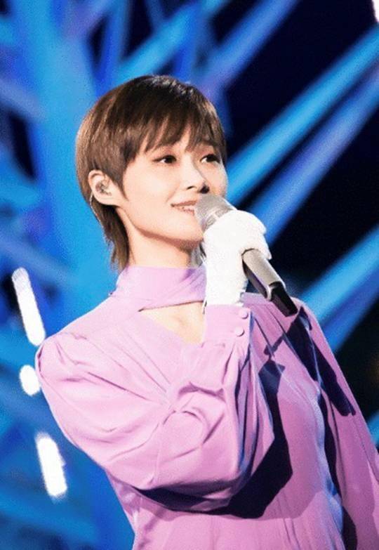 原创李宇春不忍看的照片看一次笑一次估计她本人也恨极了当年的摄影师