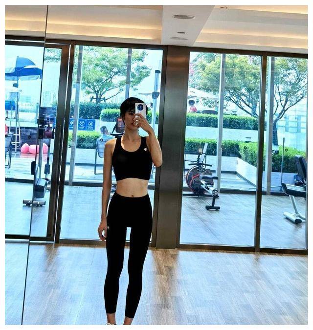 演技_身材_安娜