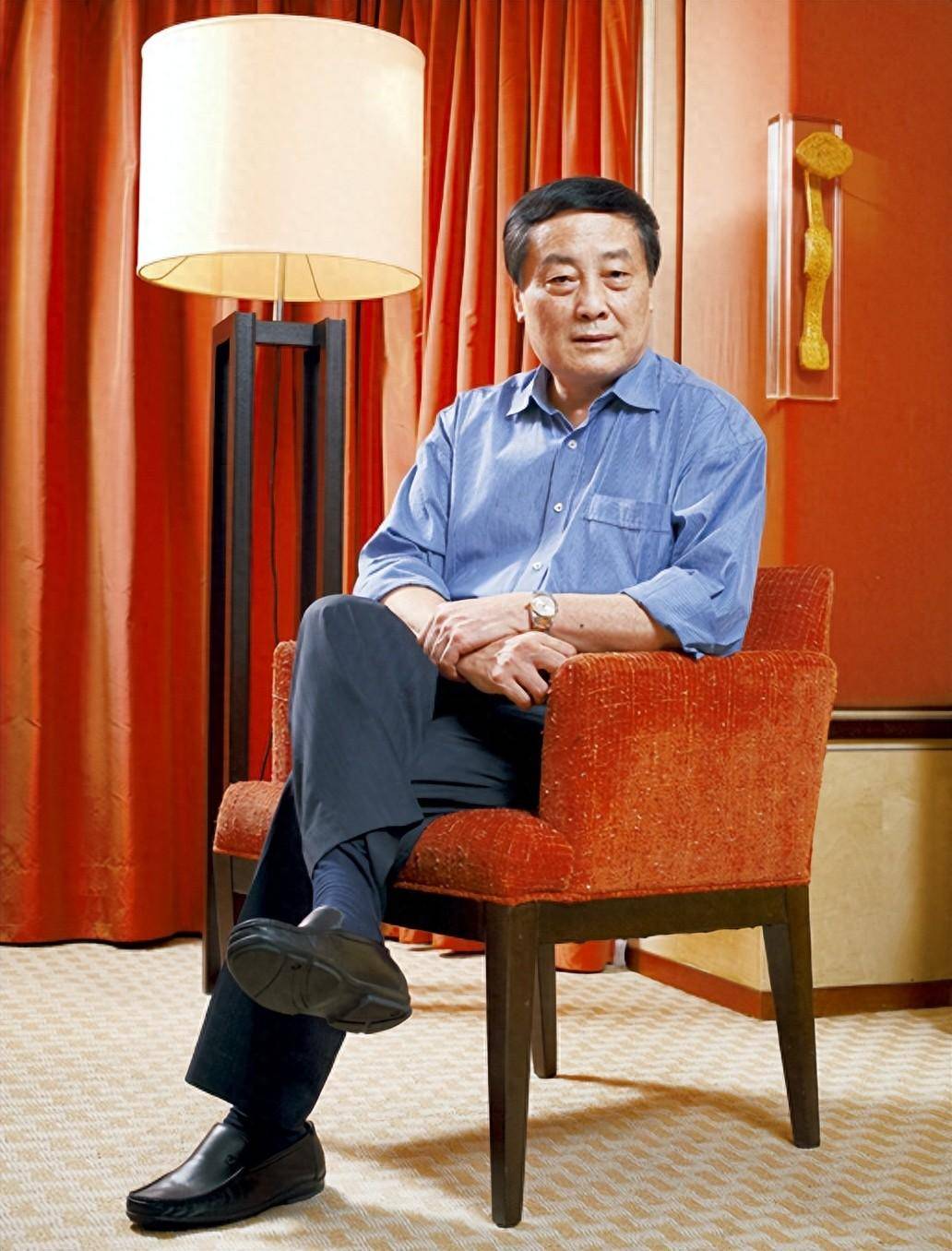 "创二代"宗馥莉,42岁继承500亿娃哈哈帝国,竟被嘲没男人娶?