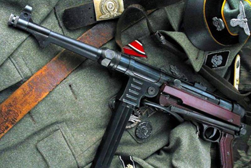 原创二战德国凶器之mp40冲锋枪精度高难敌大弹鼓