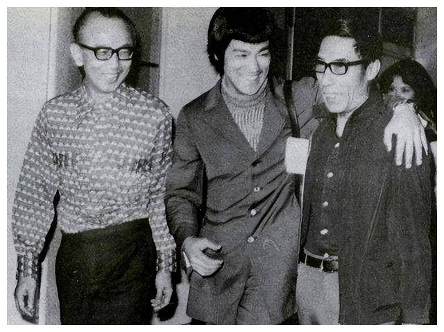 京剧艺术家于占元之徒 韩英杰,腿功绝世,胜出李小龙.