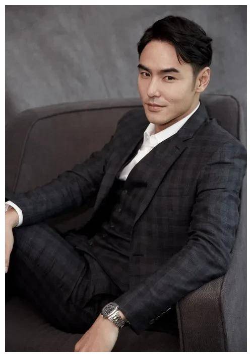 阮经天,演艺圈的光芒,矛:深刻的启示!_表演_角色_演艺界