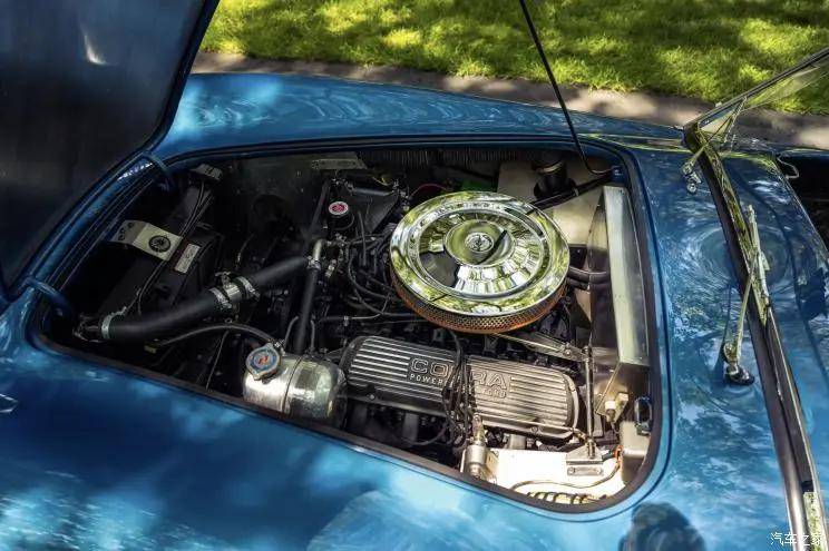 福特提供v8发动机,ac提供底盘和车壳,详解1963年谢尔比眼镜蛇_搜狐