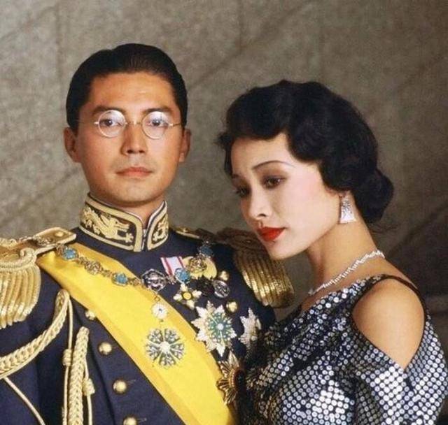 原创亚洲第一美男尊龙因为一只狗被张国荣抢戏为陈冲孤独一生