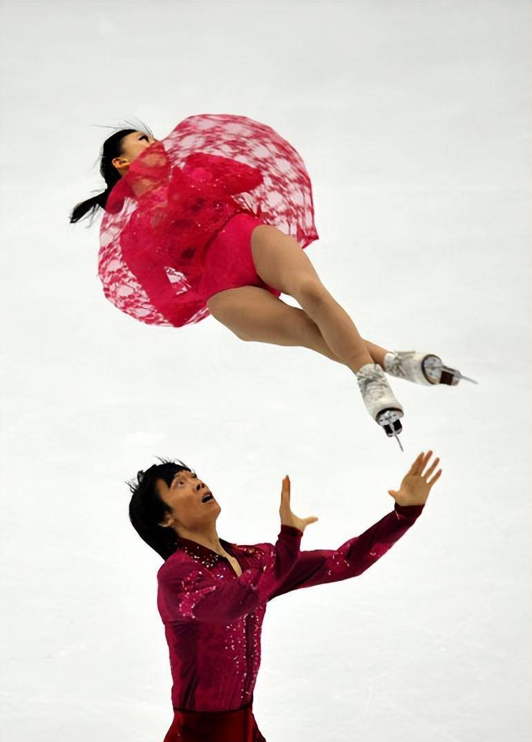 冰上情侣携手走过14年,退役后不再往来,无意外今生不会再有交集_张丹