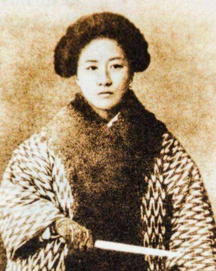 原创中国近现代的10首名词基本都是经典其气势不属苏辛高处