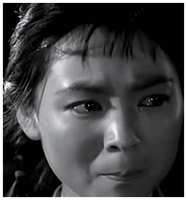 刘尚娴饰演英雄儿女引关注患难婚姻展非凡美丽形象