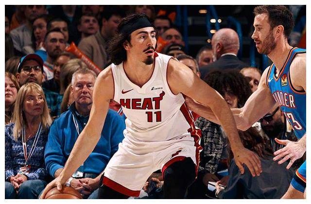 原创亚历山大东部冠军晃然颓倒是12连胜37分带您解析