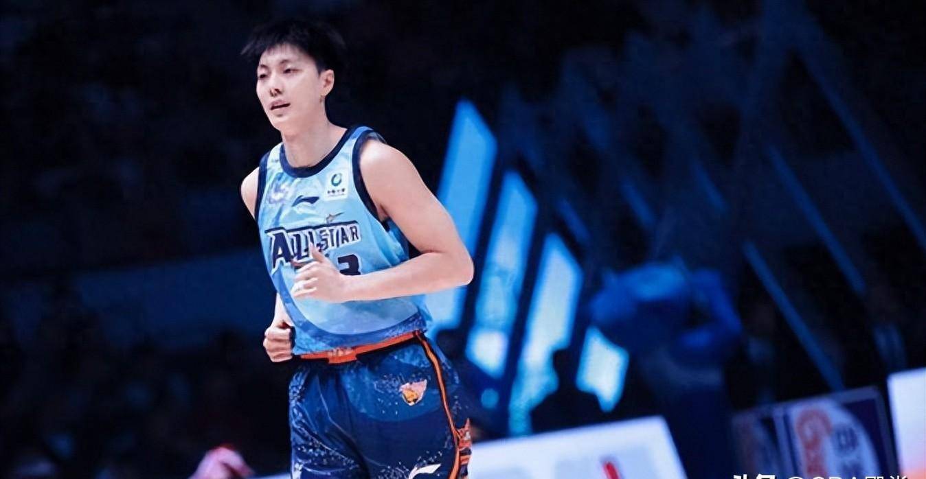 送土味海报,太有纪念意义了!_人气_徐杰_周琦