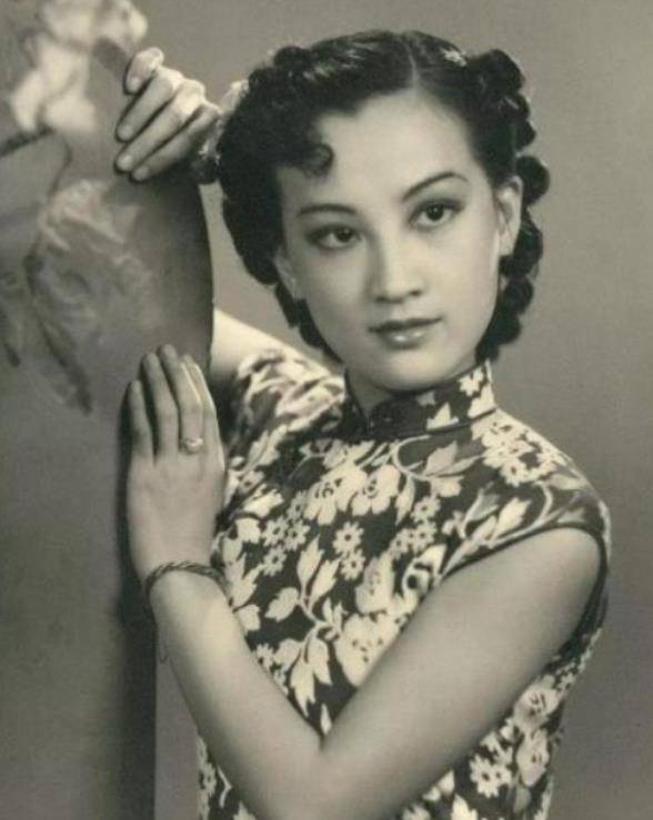 原创民国一代女神腹中孩子无人要晚年大喊这是你的骨肉验血