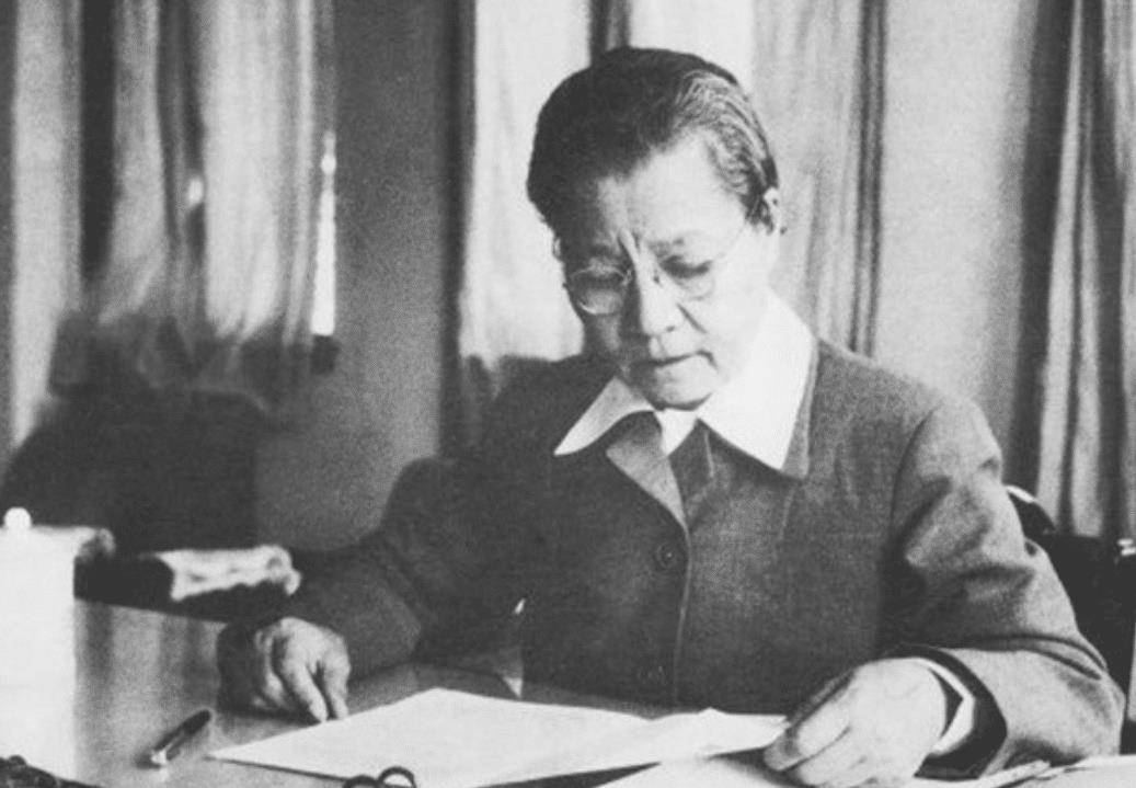 一条街以她命名,外孙女是鼎鼎有名的明星_革命_父母_汪精卫