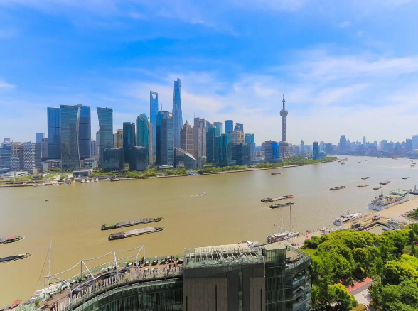 府邸售楼处电话_白金湾府邸最新消息丨售楼处地址_外滩_黄浦江_建筑群