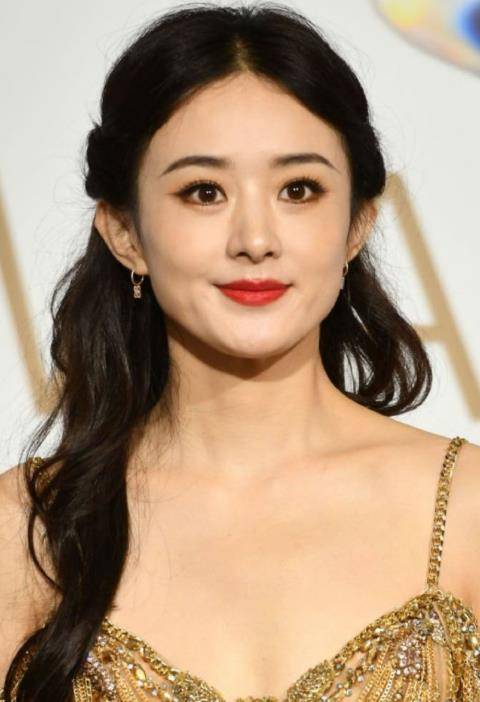 原创香港这一夜蒋勤勤丰满有料被刘嘉玲的脸吓到范冰冰穿的啥